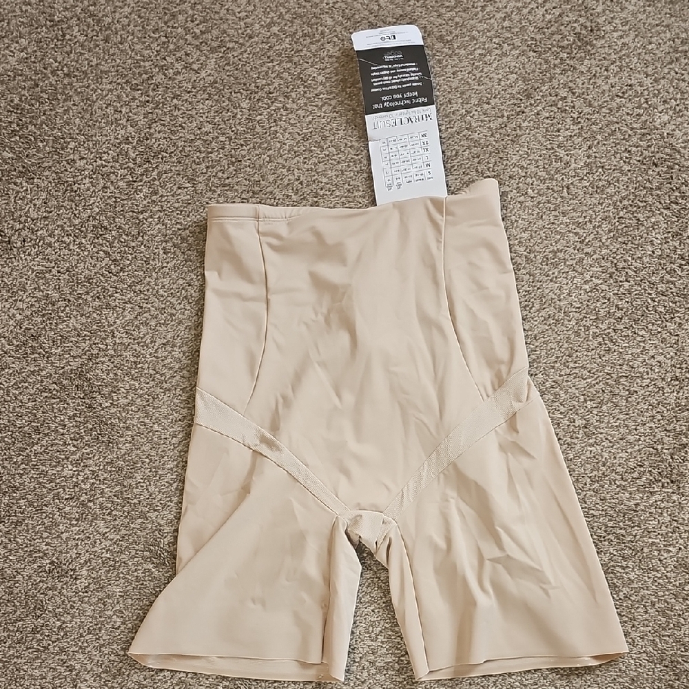 Shapewear Miraclesuit Cool Choice in Tan, New Never Worn